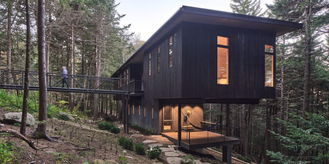 Spruce-Ridge-Cabin-Pedestrian-Bridge